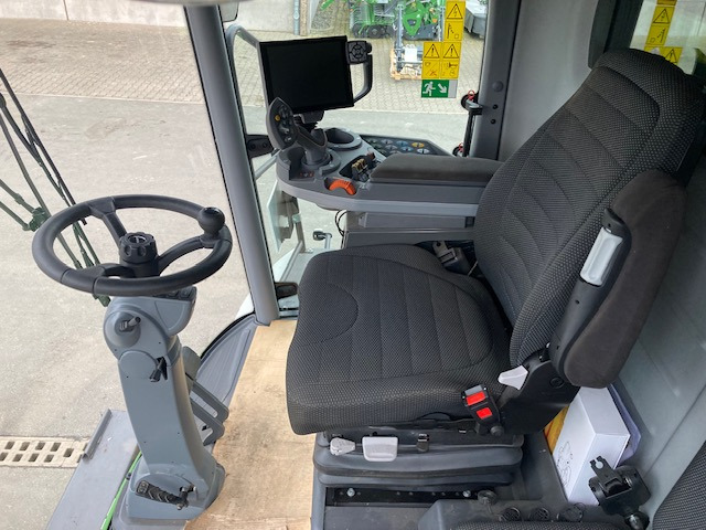 Fendt 6335C Stage 5 - Kombajn za žetvu: slika Fendt 6335C Stage 5 - Kombajn za žetvu Fendt 6335C Stage 5 - Kombajn za žetvu: slika Fendt 6335C Stage 5 - Kombajn za žetvu