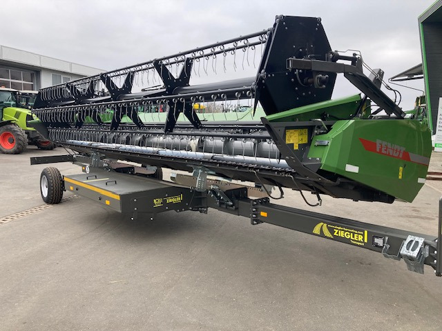 Fendt 6335C Stage 5 - Kombajn za žetvu: slika Fendt 6335C Stage 5 - Kombajn za žetvu Fendt 6335C Stage 5 - Kombajn za žetvu: slika Fendt 6335C Stage 5 - Kombajn za žetvu