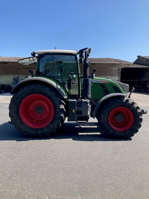 Fendt 700er Serie - Traktor: slika Fendt 700er Serie - Traktor Fendt 700er Serie - Traktor: slika Fendt 700er Serie - Traktor