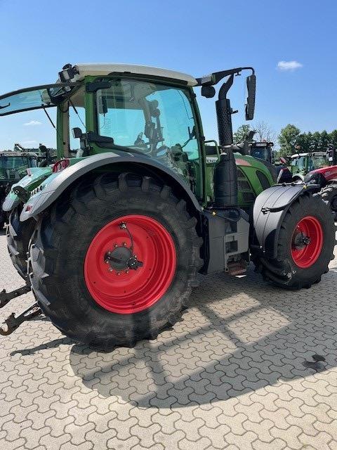 Fendt 718 V S4 - Traktor: slika Fendt 718 V S4 - Traktor Fendt 718 V S4 - Traktor: slika Fendt 718 V S4 - Traktor
