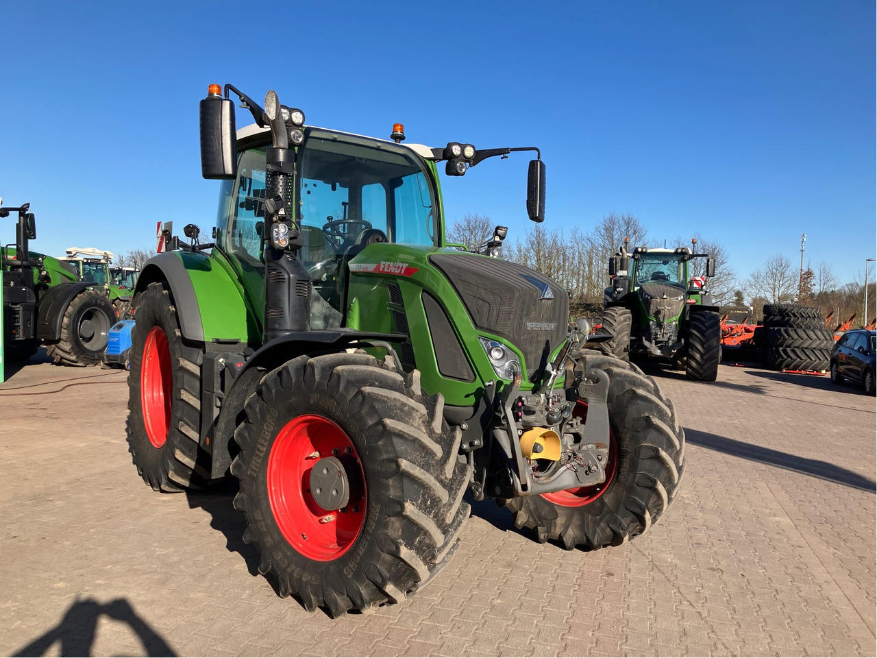 Fendt 718 Vario Gen6 ProfiPlus - Traktor: slika Fendt 718 Vario Gen6 ProfiPlus - Traktor Fendt 718 Vario Gen6 ProfiPlus - Traktor: slika Fendt 718 Vario Gen6 ProfiPlus - Traktor