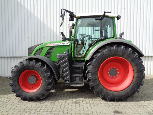 Fendt 720 Vario S4 Power - Traktor: slika Fendt 720 Vario S4 Power - Traktor Fendt 720 Vario S4 Power - Traktor: slika Fendt 720 Vario S4 Power - Traktor