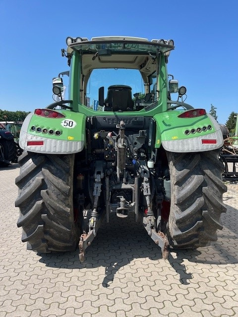 Fendt 722 - Traktor: slika Fendt 722 - Traktor Fendt 722 - Traktor: slika Fendt 722 - Traktor