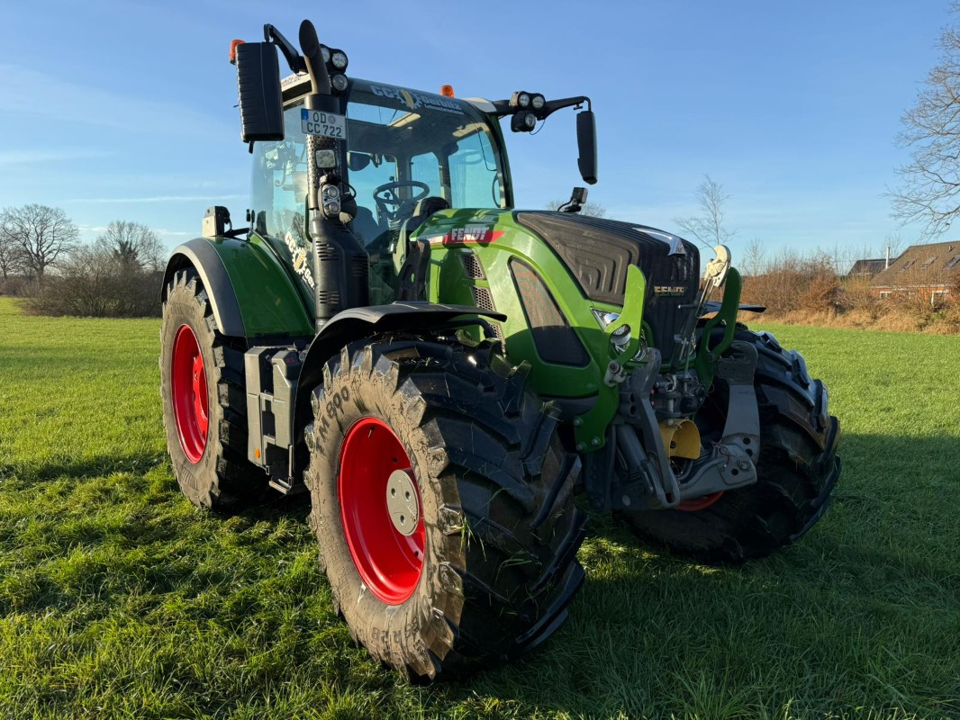 Fendt 722 Vario Gen6 ProfiPlus - Traktor: slika Fendt 722 Vario Gen6 ProfiPlus - Traktor Fendt 722 Vario Gen6 ProfiPlus - Traktor: slika Fendt 722 Vario Gen6 ProfiPlus - Traktor