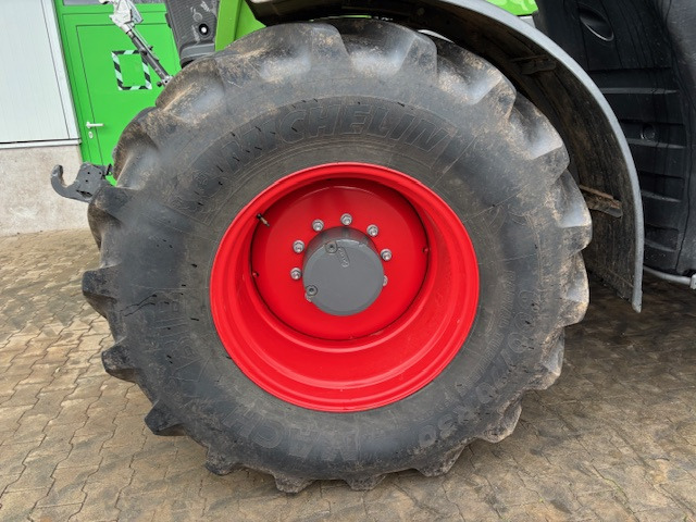 Traktor Fendt 724 Vario Gen7 Profi Setting2: slika Traktor Fendt 724 Vario Gen7 Profi Setting2 Traktor Fendt 724 Vario Gen7 Profi Setting2: slika Traktor Fendt 724 Vario Gen7 Profi Setting2