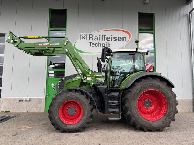 Fendt 726 Vario Gen7 Profi Setting2 - Traktor: slika Fendt 726 Vario Gen7 Profi Setting2 - Traktor Fendt 726 Vario Gen7 Profi Setting2 - Traktor: slika Fendt 726 Vario Gen7 Profi Setting2 - Traktor