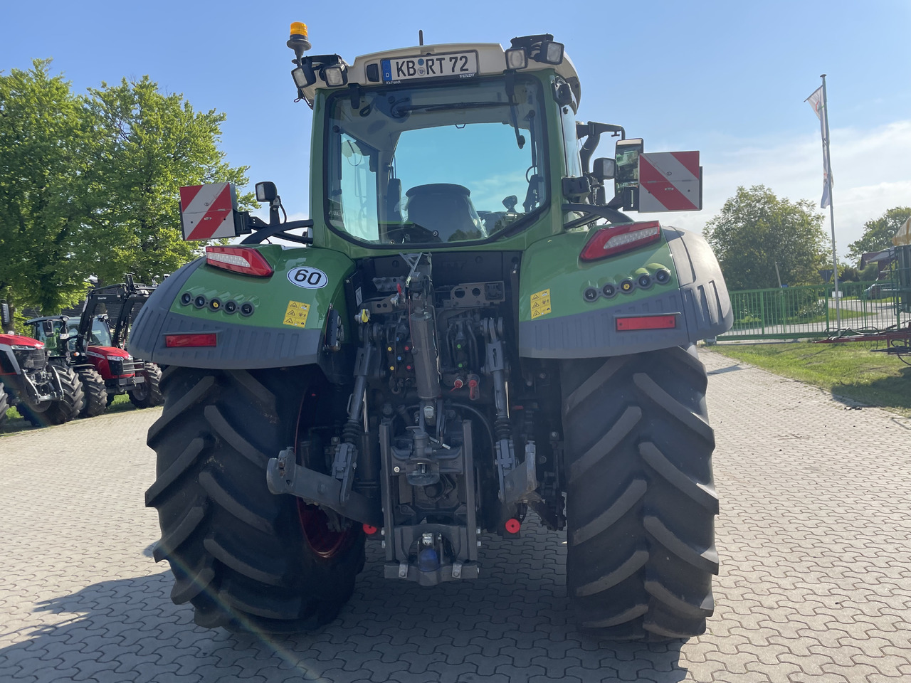 Fendt 728 Vario Gen7 Profi Setting2 - Traktor: slika Fendt 728 Vario Gen7 Profi Setting2 - Traktor Fendt 728 Vario Gen7 Profi Setting2 - Traktor: slika Fendt 728 Vario Gen7 Profi Setting2 - Traktor