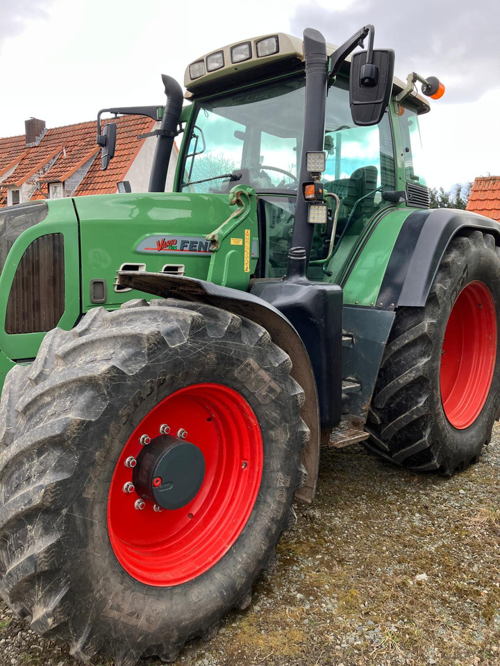 Fendt 817 Vario TMS - Traktor: slika Fendt 817 Vario TMS - Traktor Fendt 817 Vario TMS - Traktor: slika Fendt 817 Vario TMS - Traktor