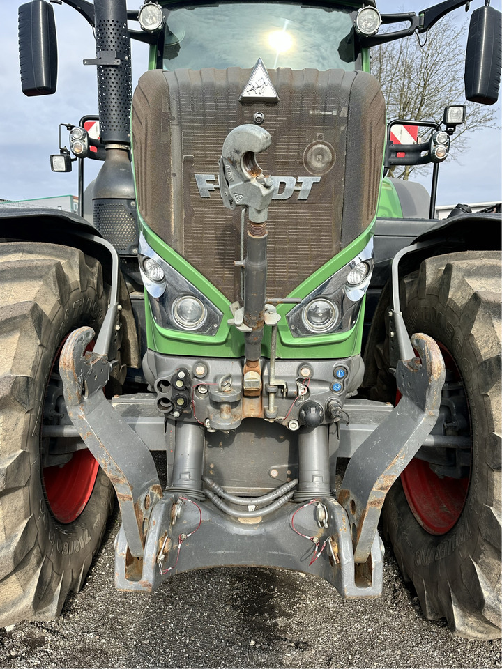 Fendt 828 S4 Profi Plus - Traktor: slika Fendt 828 S4 Profi Plus - Traktor Fendt 828 S4 Profi Plus - Traktor: slika Fendt 828 S4 Profi Plus - Traktor