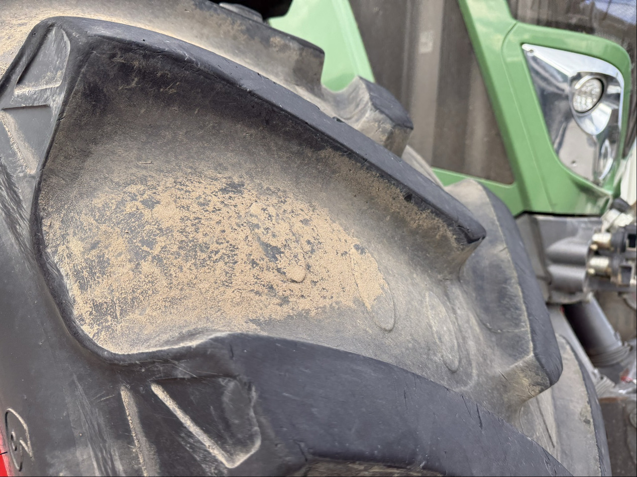 Fendt 828 Vario S4 ProfiPlus Motor NEU - Traktor: slika Fendt 828 Vario S4 ProfiPlus Motor NEU - Traktor Fendt 828 Vario S4 ProfiPlus Motor NEU - Traktor: slika Fendt 828 Vario S4 ProfiPlus Motor NEU - Traktor