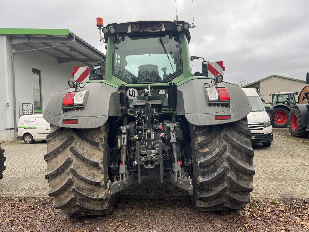 Fendt 927 Vario - Traktor: slika Fendt 927 Vario - Traktor Fendt 927 Vario - Traktor: slika Fendt 927 Vario - Traktor