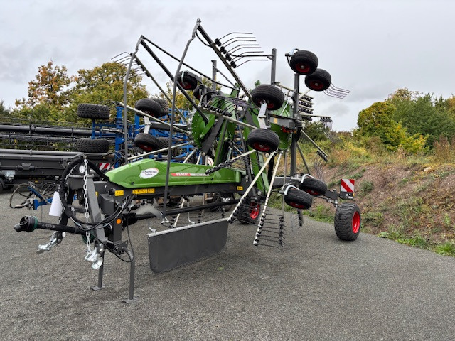 Fendt Former 1000 C PRO - Prevrtač sijena/ Grabulje: slika Fendt Former 1000 C PRO - Prevrtač sijena/ Grabulje Fendt Former 1000 C PRO - Prevrtač sijena/ Grabulje: slika Fendt Former 1000 C PRO - Prevrtač sijena/ Grabulje
