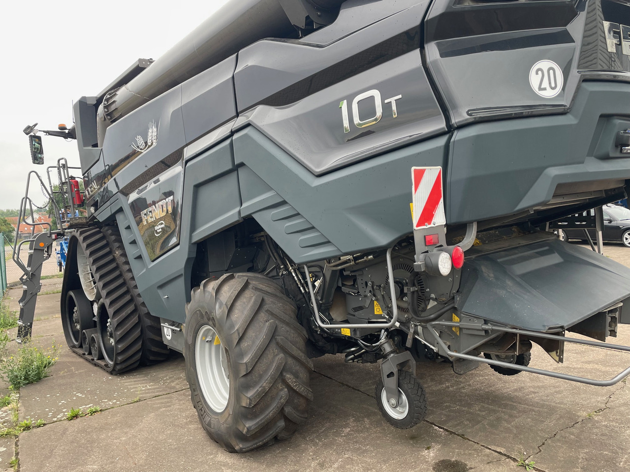 Fendt IDEAL 10T Gen3 - Kombajn za žetvu: slika Fendt IDEAL 10T Gen3 - Kombajn za žetvu Fendt IDEAL 10T Gen3 - Kombajn za žetvu: slika Fendt IDEAL 10T Gen3 - Kombajn za žetvu