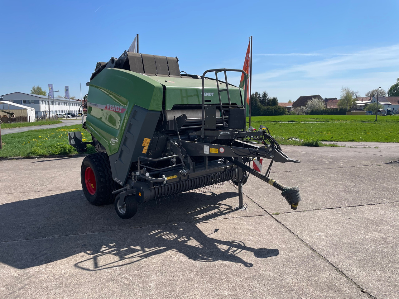 Fendt Rotana 180 V Xtra - 25 Messer - Oprema za prevrtanje sijena: slika Fendt Rotana 180 V Xtra - 25 Messer - Oprema za prevrtanje sijena Fendt Rotana 180 V Xtra - 25 Messer - Oprema za prevrtanje sijena: slika Fendt Rotana 180 V Xtra - 25 Messer - Oprema za prevrtanje sijena