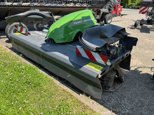Fendt Slicer 310 F KC - Kosilica: slika Fendt Slicer 310 F KC - Kosilica Fendt Slicer 310 F KC - Kosilica: slika Fendt Slicer 310 F KC - Kosilica
