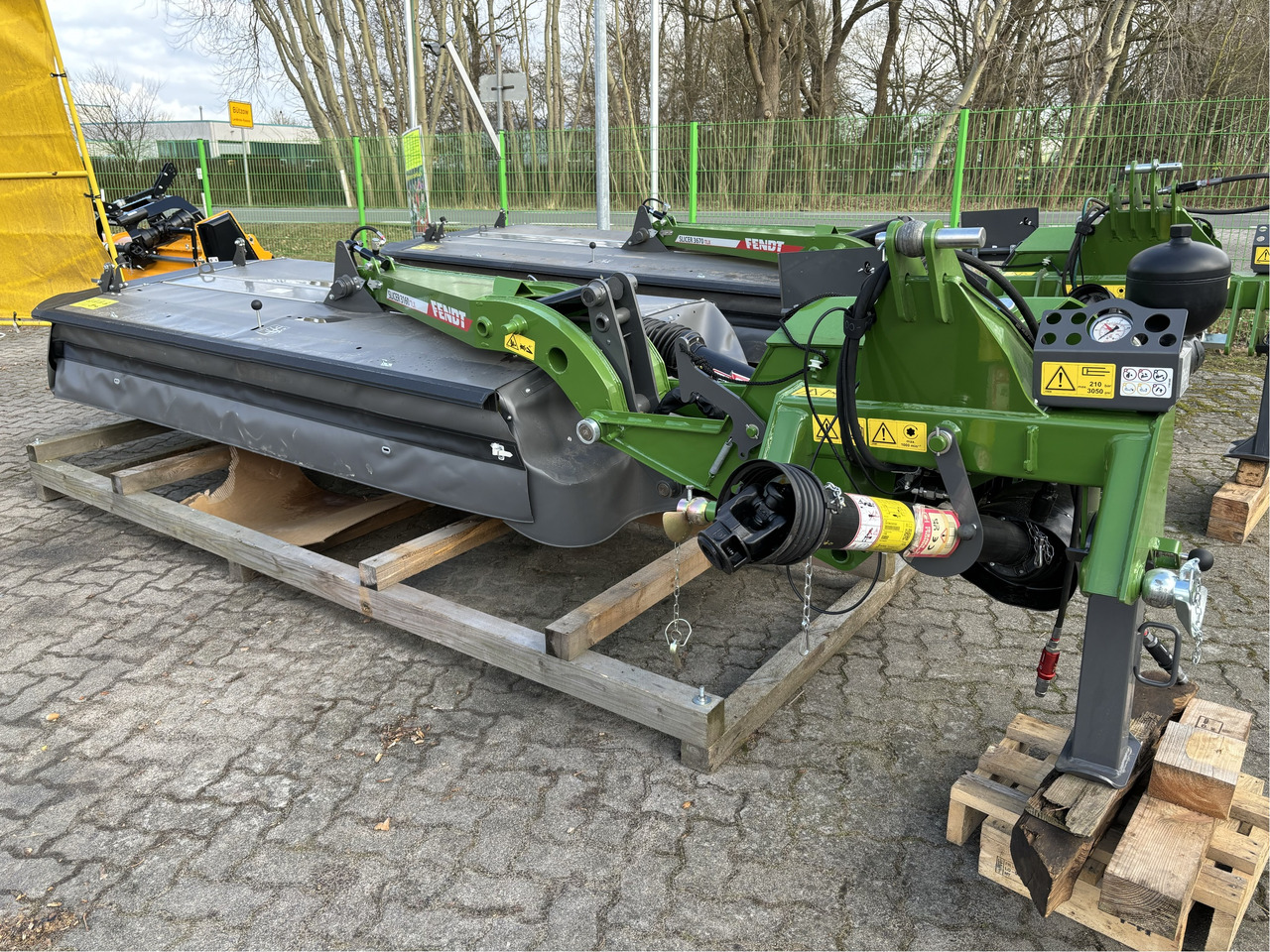 Fendt Slicer 3160 TLX - Kosilica: slika Fendt Slicer 3160 TLX - Kosilica Fendt Slicer 3160 TLX - Kosilica: slika Fendt Slicer 3160 TLX - Kosilica