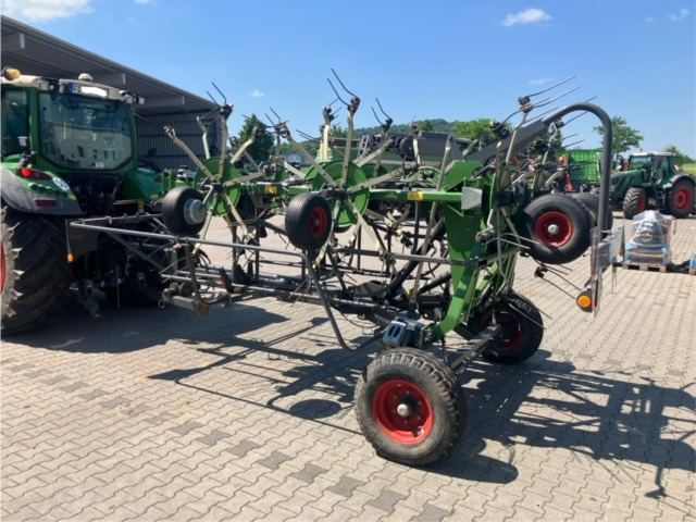 Fendt Twister 13010 T - Prevrtač sijena/ Grabulje: slika Fendt Twister 13010 T - Prevrtač sijena/ Grabulje Fendt Twister 13010 T - Prevrtač sijena/ Grabulje: slika Fendt Twister 13010 T - Prevrtač sijena/ Grabulje