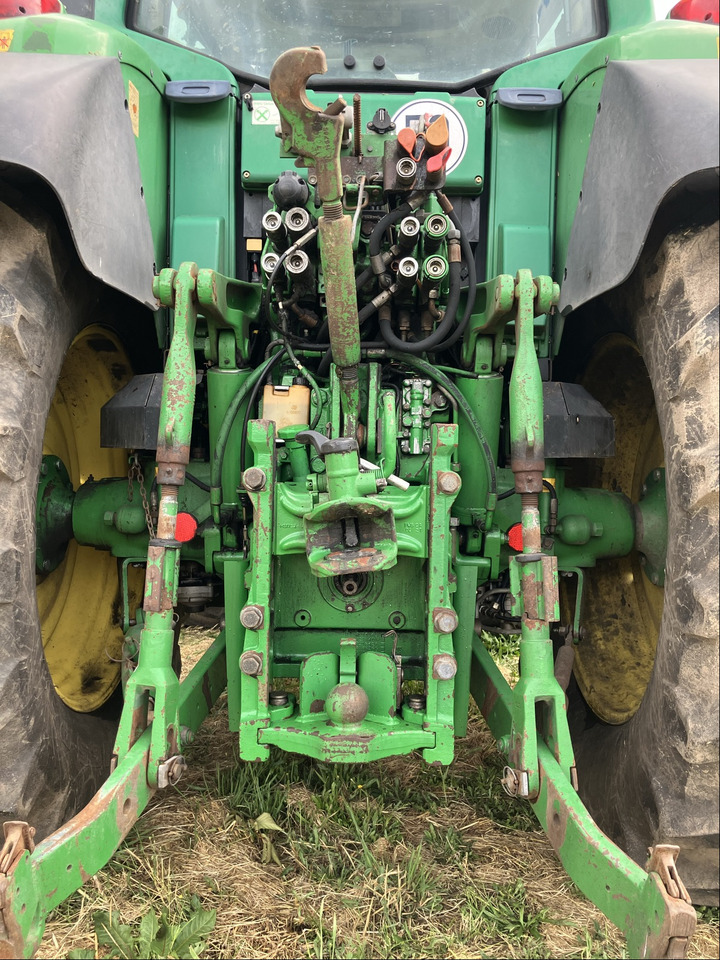 John Deere 6920 Auto Quad - Traktor: slika John Deere 6920 Auto Quad - Traktor John Deere 6920 Auto Quad - Traktor: slika John Deere 6920 Auto Quad - Traktor