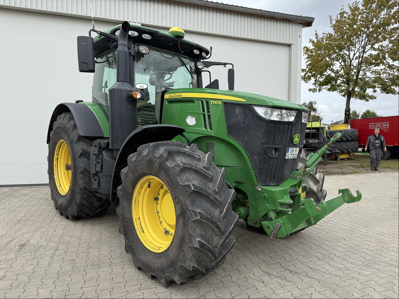 John Deere 7310R E23 - Traktor: slika John Deere 7310R E23 - Traktor John Deere 7310R E23 - Traktor: slika John Deere 7310R E23 - Traktor
