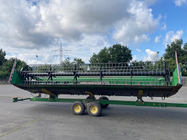 John Deere T660 Hilmaster - Kombajn za žetvu: slika John Deere T660 Hilmaster - Kombajn za žetvu John Deere T660 Hilmaster - Kombajn za žetvu: slika John Deere T660 Hilmaster - Kombajn za žetvu
