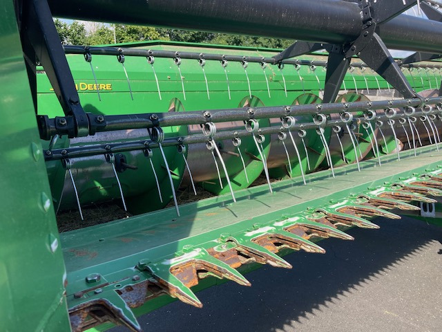 John Deere T660 Hilmaster - Kombajn za žetvu: slika John Deere T660 Hilmaster - Kombajn za žetvu John Deere T660 Hilmaster - Kombajn za žetvu: slika John Deere T660 Hilmaster - Kombajn za žetvu