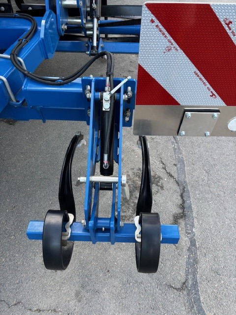 Köckerling Allrounder flatline 750 - Kultivator: slika Köckerling Allrounder flatline 750 - Kultivator Köckerling Allrounder flatline 750 - Kultivator: slika Köckerling Allrounder flatline 750 - Kultivator