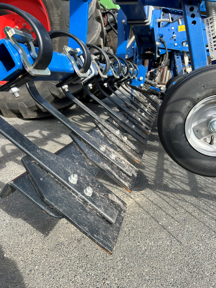Köckerling Grasmaster 600 - Sijačica: slika Köckerling Grasmaster 600 - Sijačica Köckerling Grasmaster 600 - Sijačica: slika Köckerling Grasmaster 600 - Sijačica
