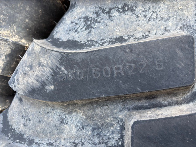 Krampe 560/60R22.5 FL 630 - Guma: slika Krampe 560/60R22.5 FL 630 - Guma Krampe 560/60R22.5 FL 630 - Guma: slika Krampe 560/60R22.5 FL 630 - Guma