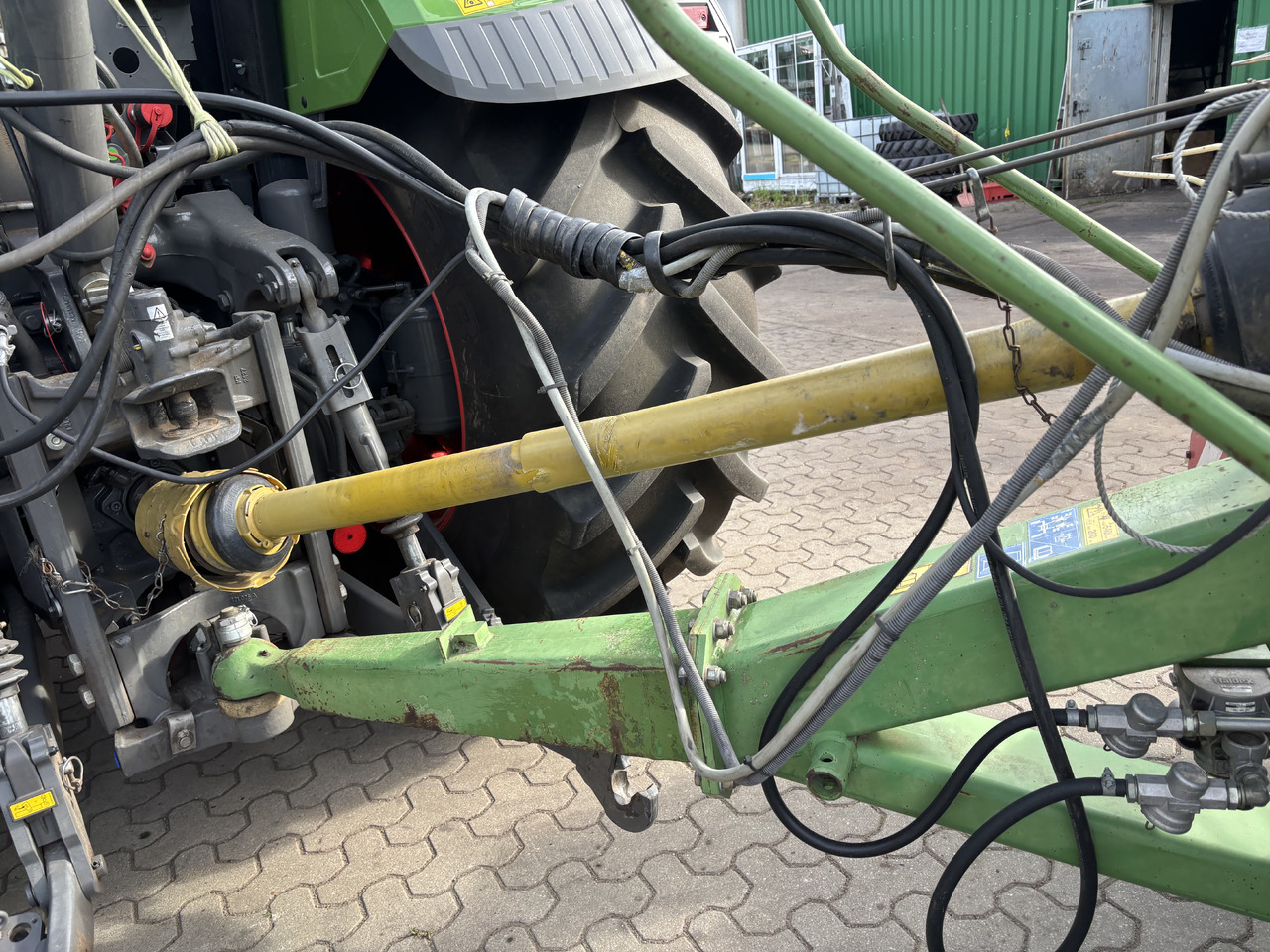 Krone Swadro Serie - Prevrtač sijena/ Grabulje: slika Krone Swadro Serie - Prevrtač sijena/ Grabulje Krone Swadro Serie - Prevrtač sijena/ Grabulje: slika Krone Swadro Serie - Prevrtač sijena/ Grabulje