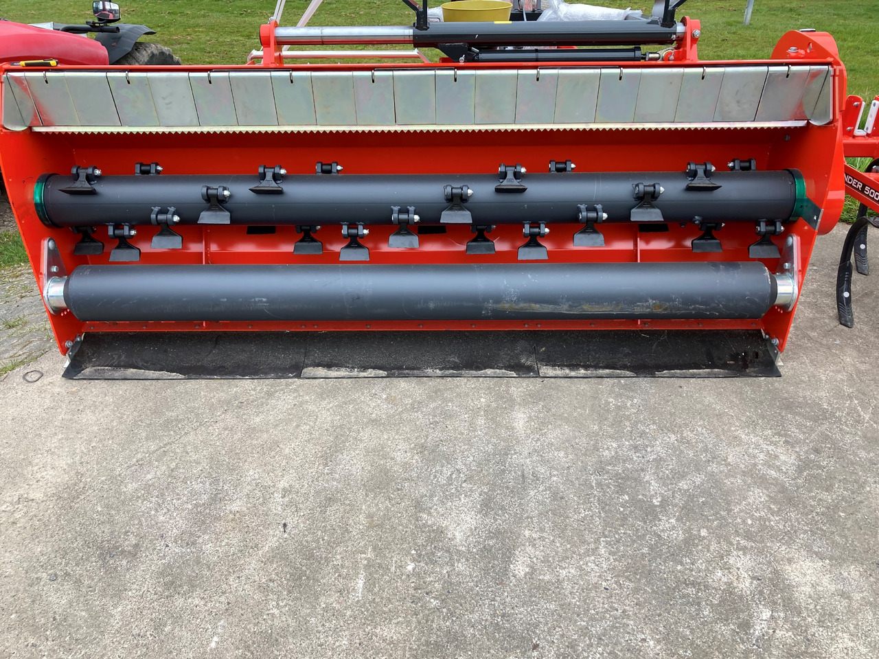 Kuhn BP 28 Mulcher - Malčer sa čekićima: slika Kuhn BP 28 Mulcher - Malčer sa čekićima Kuhn BP 28 Mulcher - Malčer sa čekićima: slika Kuhn BP 28 Mulcher - Malčer sa čekićima
