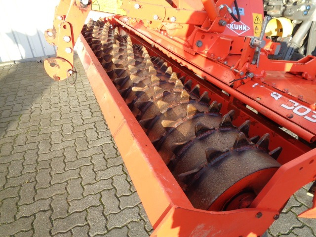 Kuhn Drillkombination Premia 300 - Drljača: slika Kuhn Drillkombination Premia 300 - Drljača Kuhn Drillkombination Premia 300 - Drljača: slika Kuhn Drillkombination Premia 300 - Drljača