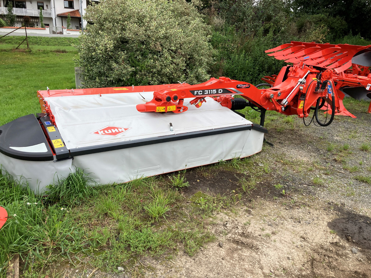 Kuhn FC 3115 D-FF Mähknickzetter - Kosilica: slika Kuhn FC 3115 D-FF Mähknickzetter - Kosilica Kuhn FC 3115 D-FF Mähknickzetter - Kosilica: slika Kuhn FC 3115 D-FF Mähknickzetter - Kosilica