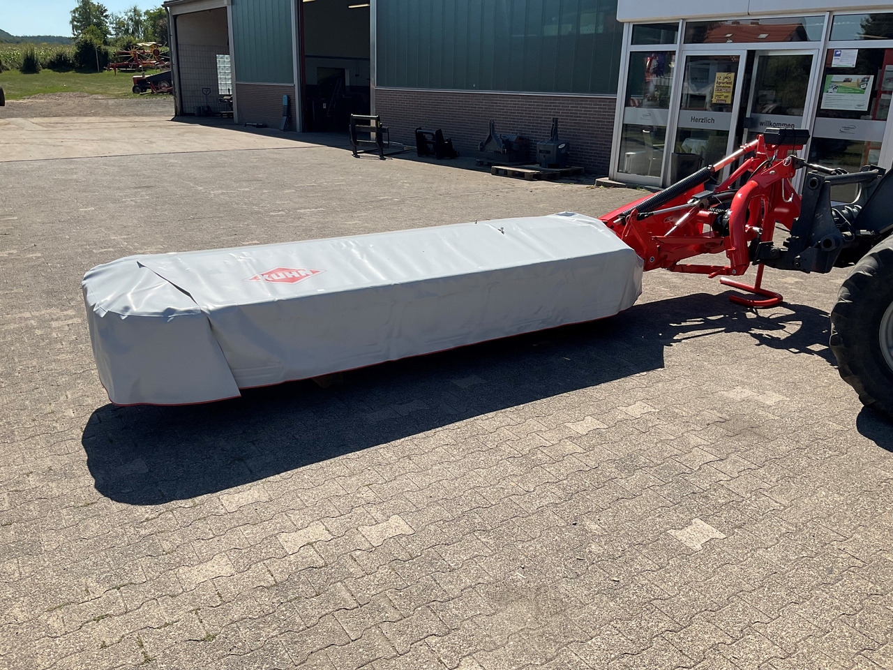 Kuhn GMD 355-FF Scheibenmähwerke - Kosilica: slika Kuhn GMD 355-FF Scheibenmähwerke - Kosilica Kuhn GMD 355-FF Scheibenmähwerke - Kosilica: slika Kuhn GMD 355-FF Scheibenmähwerke - Kosilica