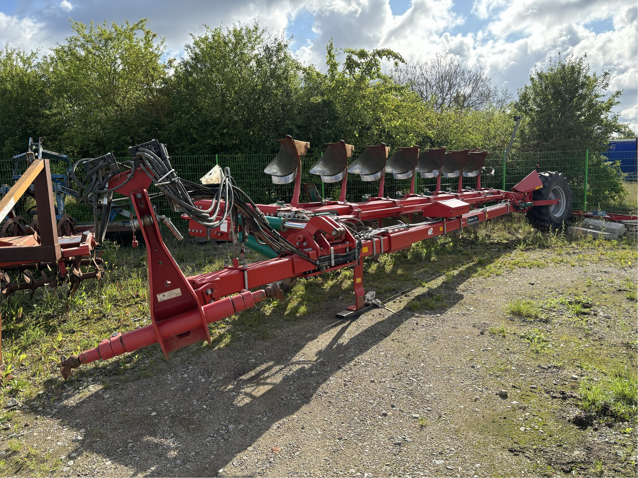 Kverneland 6300 S Variomat 7-Schar - Plug: slika Kverneland 6300 S Variomat 7-Schar - Plug Kverneland 6300 S Variomat 7-Schar - Plug: slika Kverneland 6300 S Variomat 7-Schar - Plug