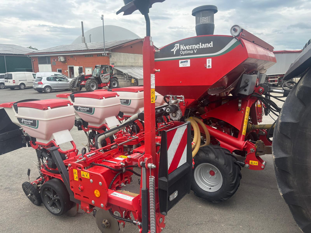 Kverneland Optima SX Isobus - Sijačica: slika Kverneland Optima SX Isobus - Sijačica Kverneland Optima SX Isobus - Sijačica: slika Kverneland Optima SX Isobus - Sijačica