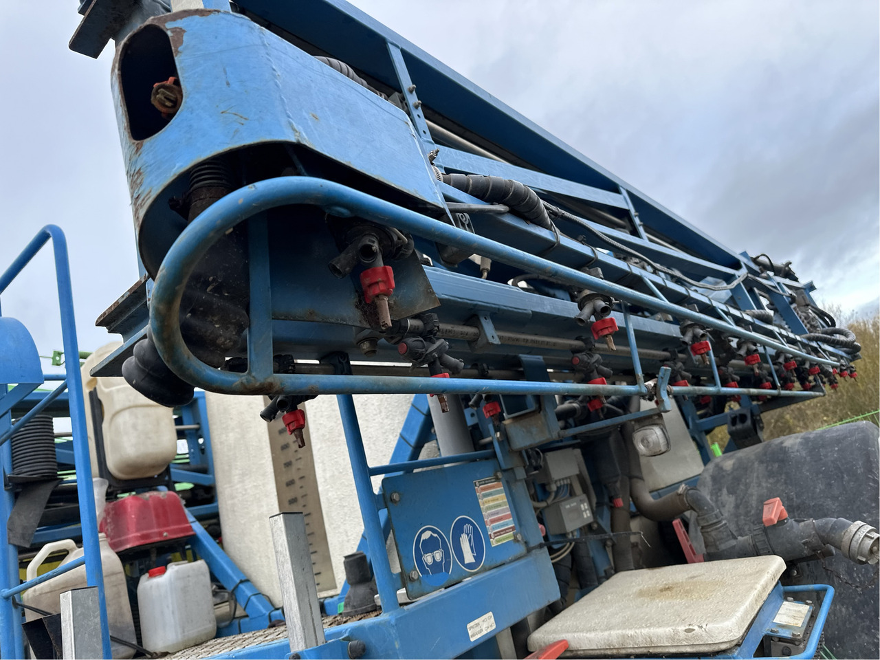 Lemken Anhängespritze 30/27 - Prskalica za traktor: slika Lemken Anhängespritze 30/27 - Prskalica za traktor Lemken Anhängespritze 30/27 - Prskalica za traktor: slika Lemken Anhängespritze 30/27 - Prskalica za traktor