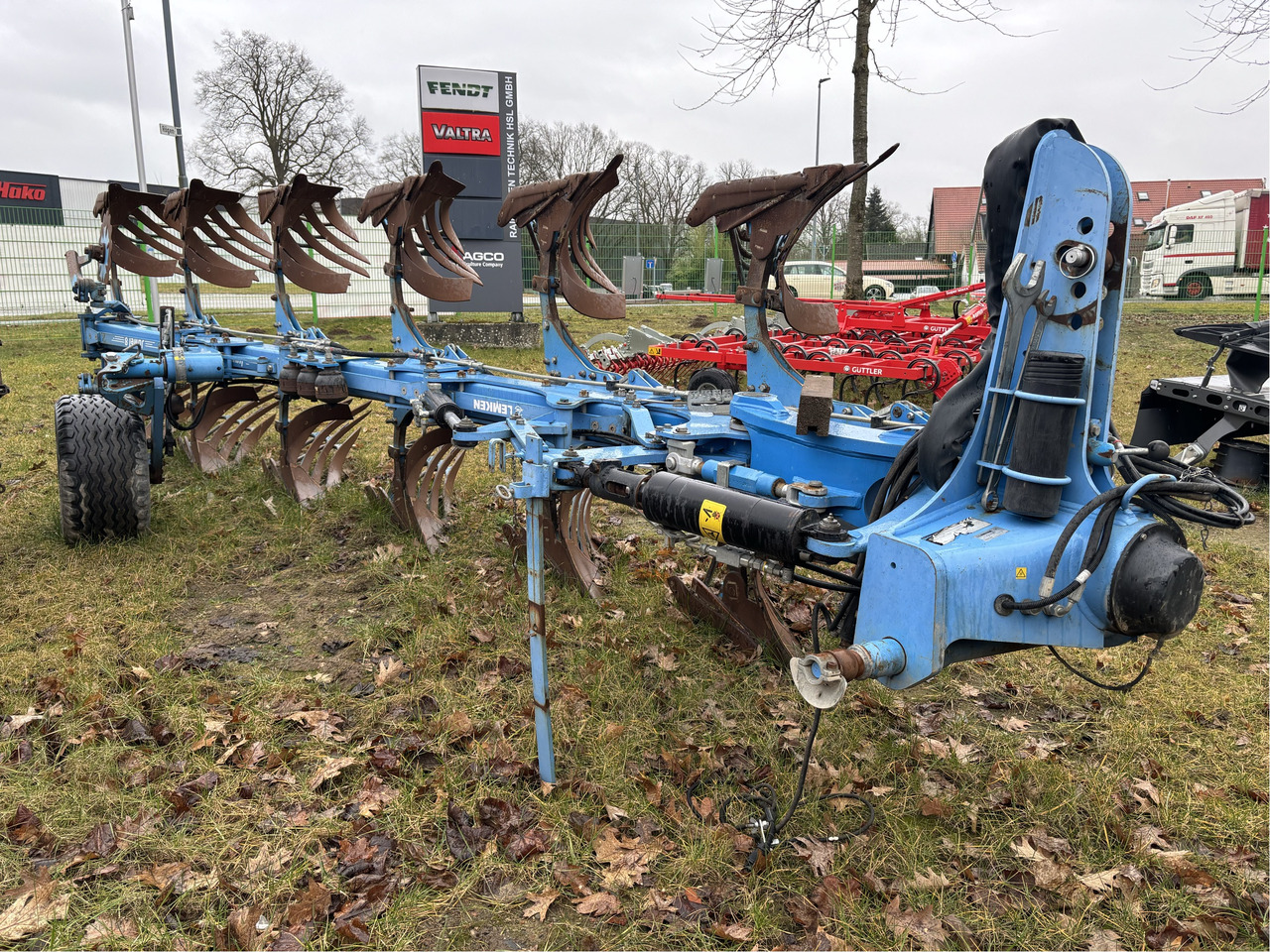 Lemken Juwel 8 - Plug: slika Lemken Juwel 8 - Plug Lemken Juwel 8 - Plug: slika Lemken Juwel 8 - Plug