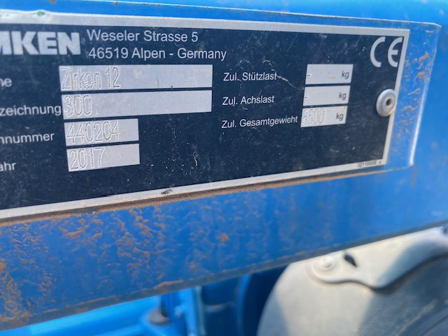 Lemken Saphir 8 - Sijačica: slika Lemken Saphir 8 - Sijačica Lemken Saphir 8 - Sijačica: slika Lemken Saphir 8 - Sijačica