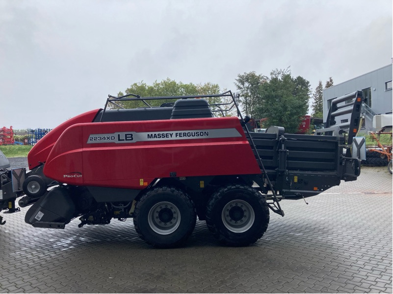 Massey Ferguson 2234 XDTC EU - Kvadratna balirka: slika Massey Ferguson 2234 XDTC EU - Kvadratna balirka Massey Ferguson 2234 XDTC EU - Kvadratna balirka: slika Massey Ferguson 2234 XDTC EU - Kvadratna balirka
