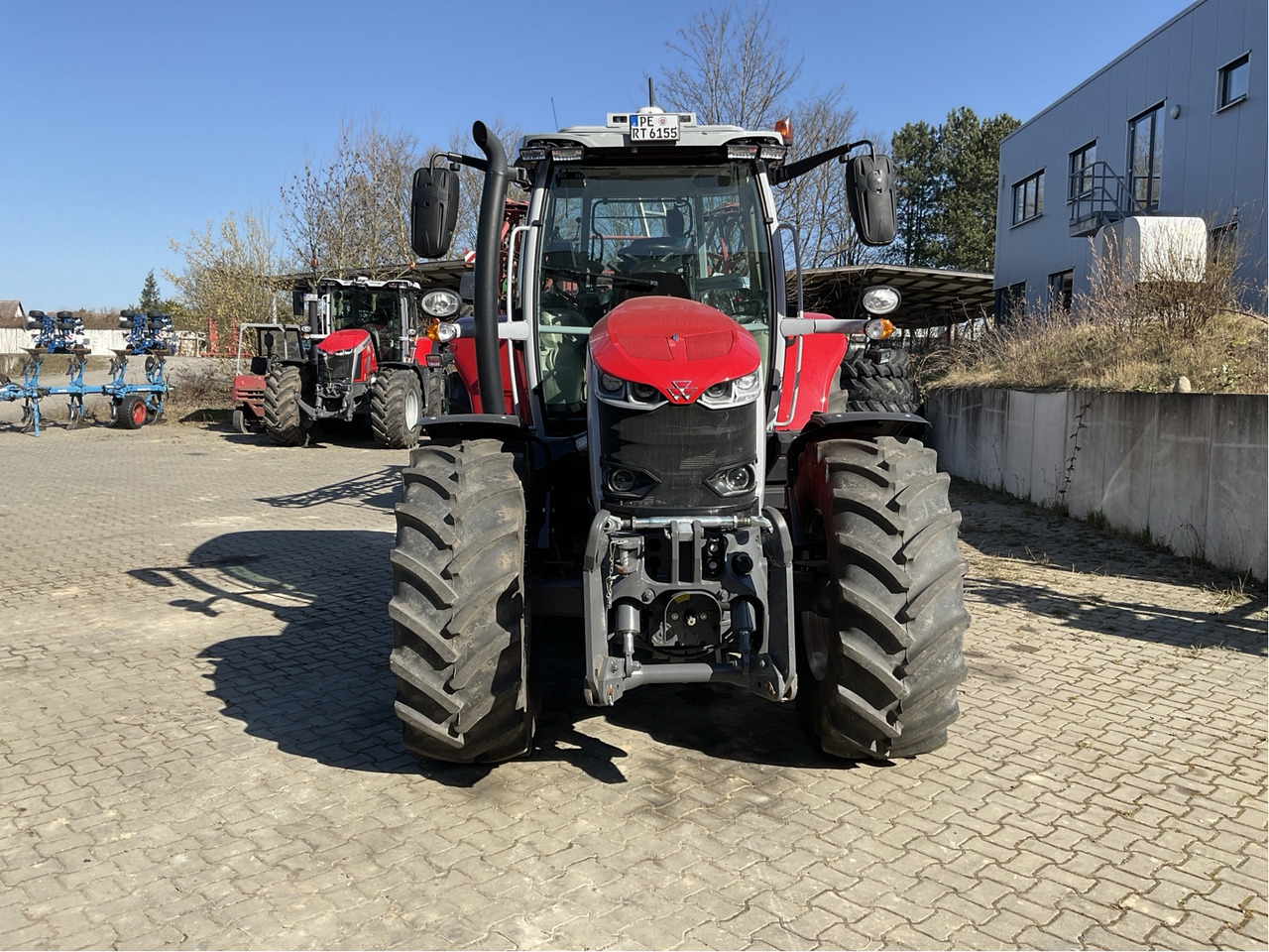 Massey Ferguson 6S.155 Dyna-VT EXCLUSIVE - Traktor: slika Massey Ferguson 6S.155 Dyna-VT EXCLUSIVE - Traktor Massey Ferguson 6S.155 Dyna-VT EXCLUSIVE - Traktor: slika Massey Ferguson 6S.155 Dyna-VT EXCLUSIVE - Traktor