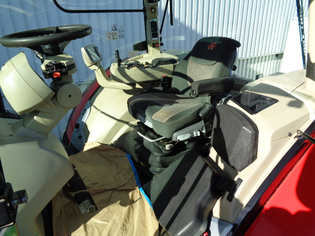 Massey Ferguson 8737 DVT Exclusive - Traktor: slika Massey Ferguson 8737 DVT Exclusive - Traktor Massey Ferguson 8737 DVT Exclusive - Traktor: slika Massey Ferguson 8737 DVT Exclusive - Traktor