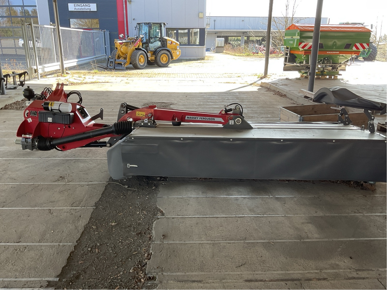 Massey Ferguson DM 316 TL-V - Kosilica: slika Massey Ferguson DM 316 TL-V - Kosilica Massey Ferguson DM 316 TL-V - Kosilica: slika Massey Ferguson DM 316 TL-V - Kosilica