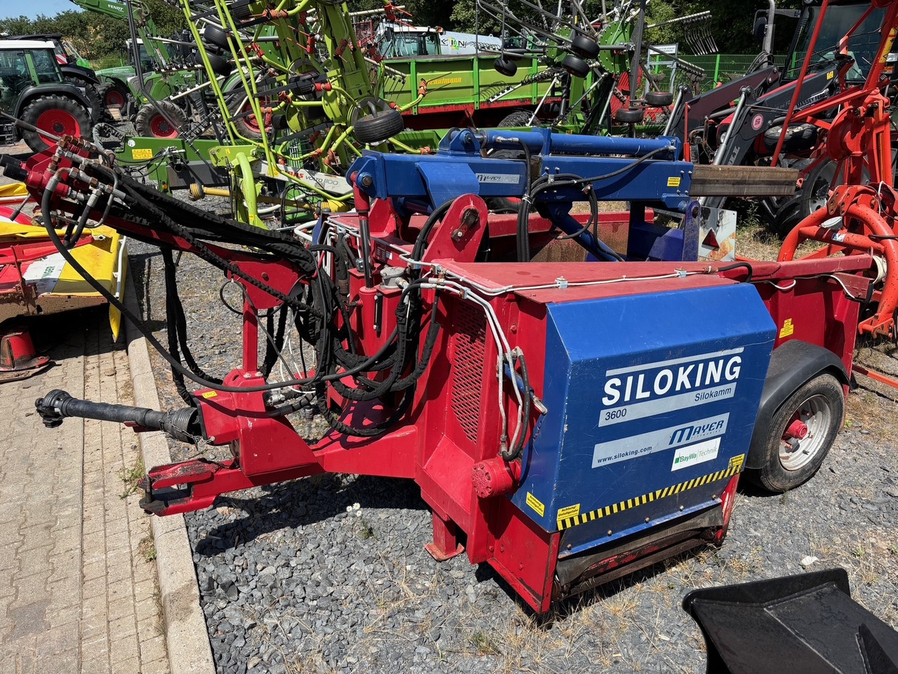 Mayer Siloking Silokamm DA 3600 F - Oprema za silose: slika Mayer Siloking Silokamm DA 3600 F - Oprema za silose Mayer Siloking Silokamm DA 3600 F - Oprema za silose: slika Mayer Siloking Silokamm DA 3600 F - Oprema za silose