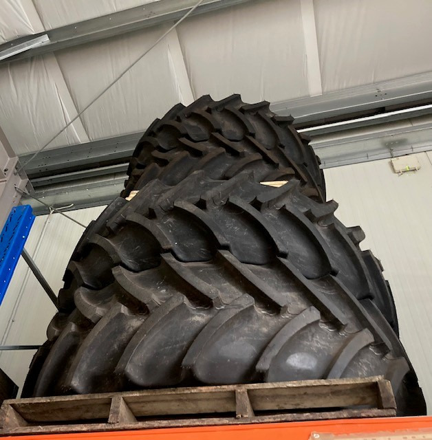 Mitas 540/65R38 440/65R28 Mitas AC - Traktor: slika Mitas 540/65R38 440/65R28 Mitas AC - Traktor Mitas 540/65R38 440/65R28 Mitas AC - Traktor: slika Mitas 540/65R38 440/65R28 Mitas AC - Traktor