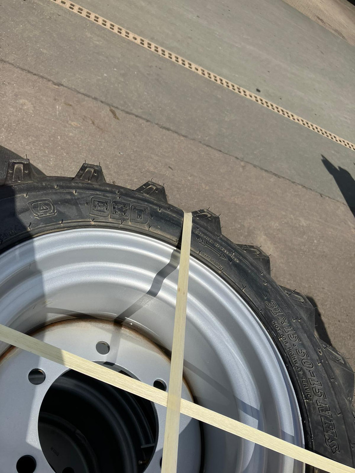 Schäffer Bereifung 31x15.5-15 AS - Oprema za stoku: slika Schäffer Bereifung 31x15.5-15 AS - Oprema za stoku Schäffer Bereifung 31x15.5-15 AS - Oprema za stoku: slika Schäffer Bereifung 31x15.5-15 AS - Oprema za stoku