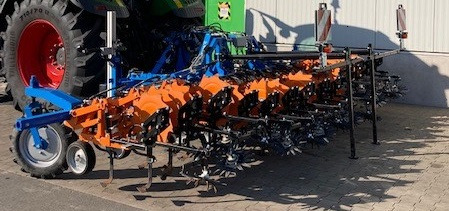 Schmotzer KPP FH 12*45 - Kombajn za šećernu repu: slika Schmotzer KPP FH 12*45 - Kombajn za šećernu repu Schmotzer KPP FH 12*45 - Kombajn za šećernu repu: slika Schmotzer KPP FH 12*45 - Kombajn za šećernu repu