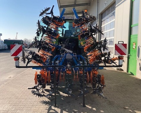 Novi Kombajn za šećernu repu Schmotzer KPP FH 12*45: slika Novi Kombajn za šećernu repu Schmotzer KPP FH 12*45 Novi Kombajn za šećernu repu Schmotzer KPP FH 12*45: slika Novi Kombajn za šećernu repu Schmotzer KPP FH 12*45