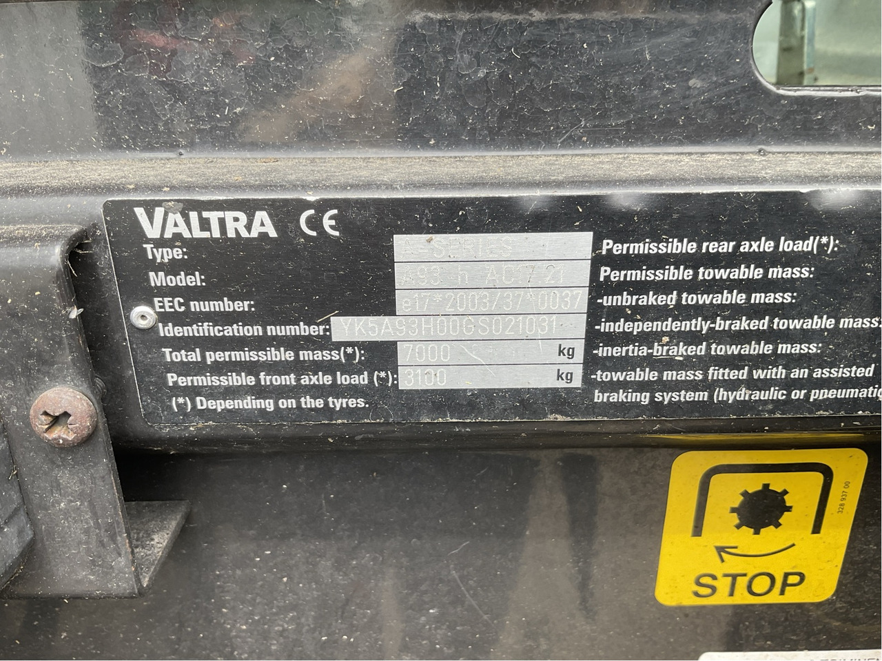 Valtra A 93 - Traktor: slika Valtra A 93 - Traktor Valtra A 93 - Traktor: slika Valtra A 93 - Traktor