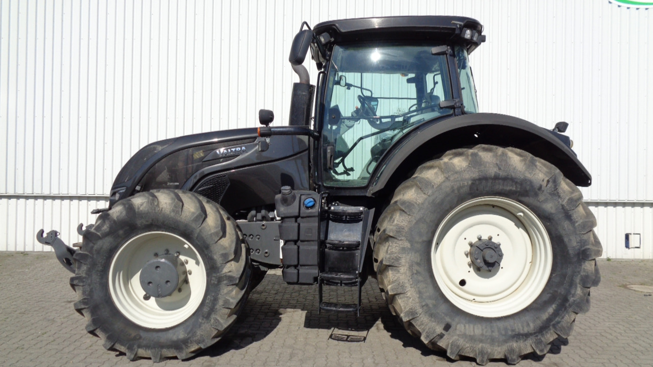 Valtra S374 - Traktor: slika Valtra S374 - Traktor Valtra S374 - Traktor: slika Valtra S374 - Traktor