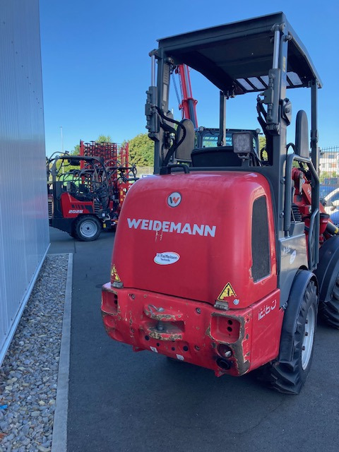 Weidemann 1260 Hoflader - Utovarivač na kotačima: slika Weidemann 1260 Hoflader - Utovarivač na kotačima Weidemann 1260 Hoflader - Utovarivač na kotačima: slika Weidemann 1260 Hoflader - Utovarivač na kotačima
